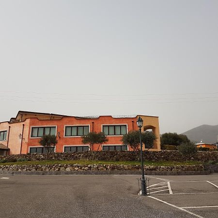 Le Tre Rose Otel Bono  Dış mekan fotoğraf