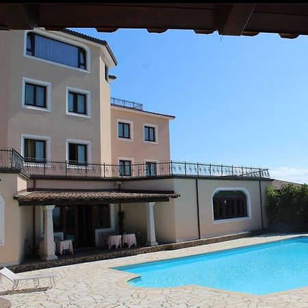 Le Tre Rose Otel Bono  Dış mekan fotoğraf