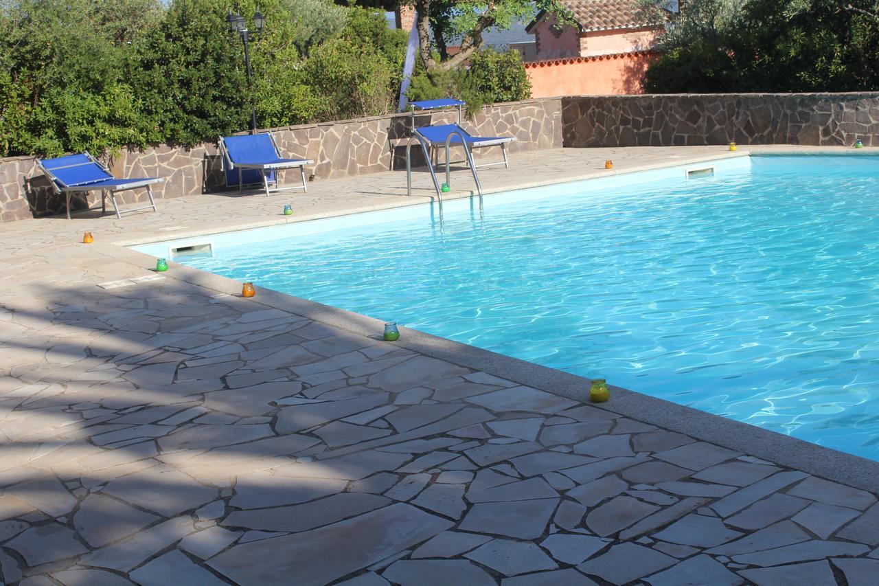 Le Tre Rose Otel Bono  Dış mekan fotoğraf